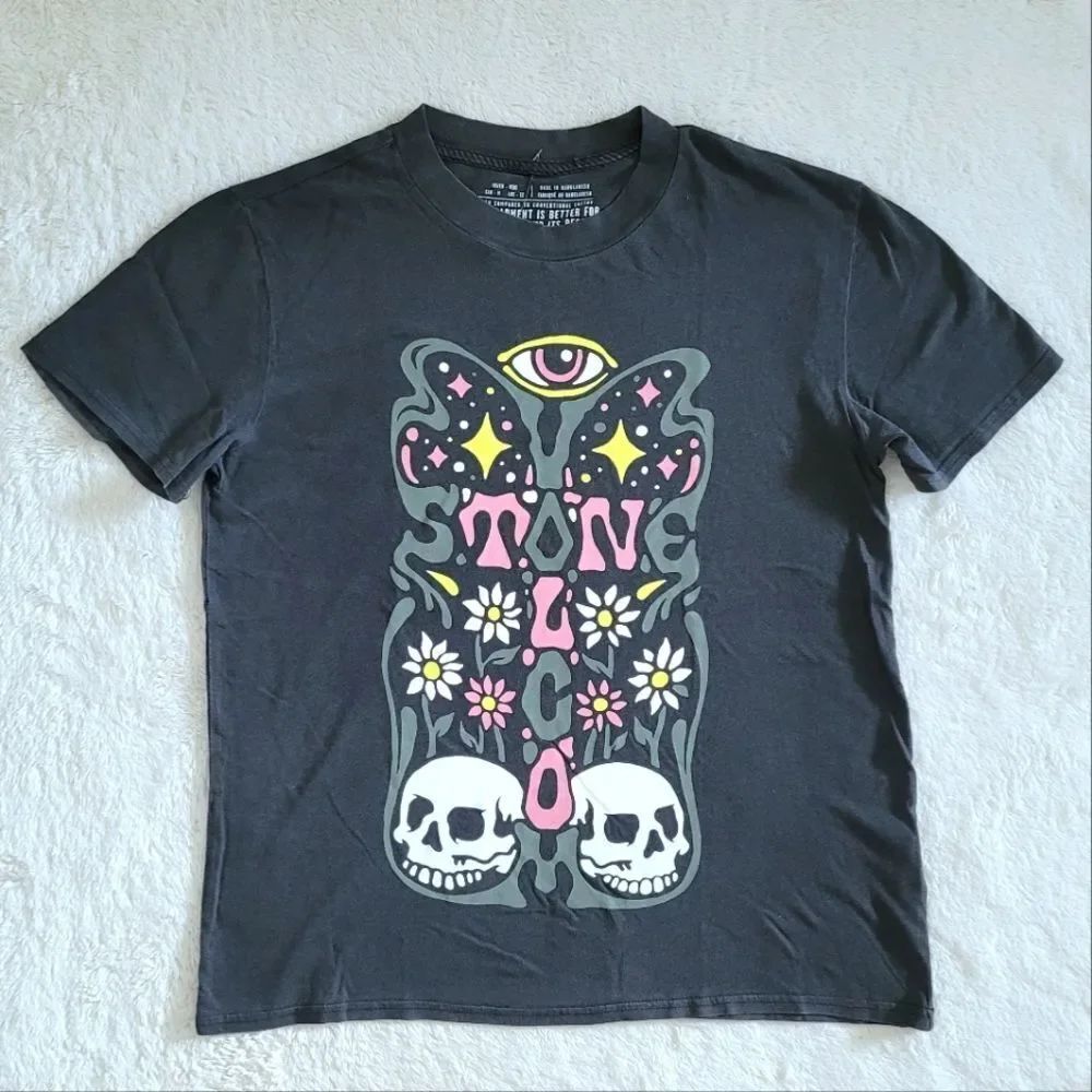 Volcom💎 "Star Dreamer" Graphic Tee👕 - NWT